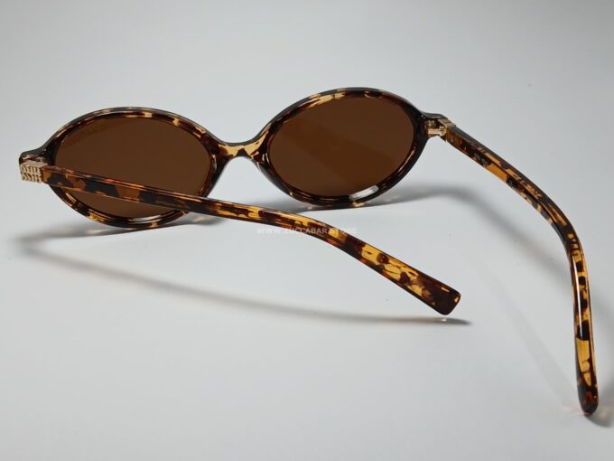 ⁦Lunette MIU MIU – Vintage Cat Eye⁩ - الصورة ⁦3⁩