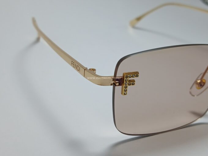 ⁦Lunette FENDI Fisrt Crystal⁩ - الصورة ⁦2⁩