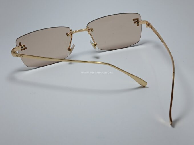 ⁦Lunette FENDI Fisrt Crystal⁩ - الصورة ⁦4⁩