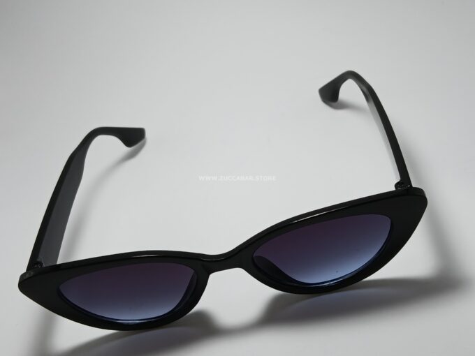 ⁦LUNETTE CAT EYE NOIRE DÉGRADÉE⁩ - الصورة ⁦2⁩